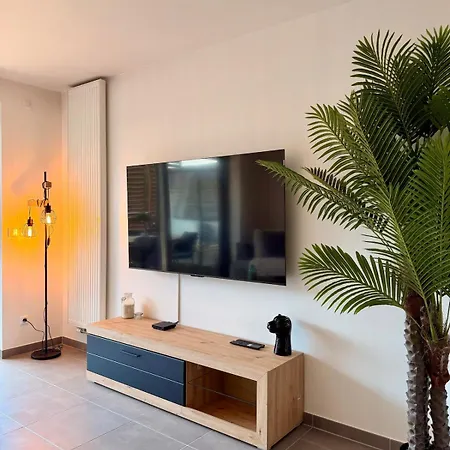 Apartment Le Krystal - Premium, Centre-ville, Parking Prive Albertville